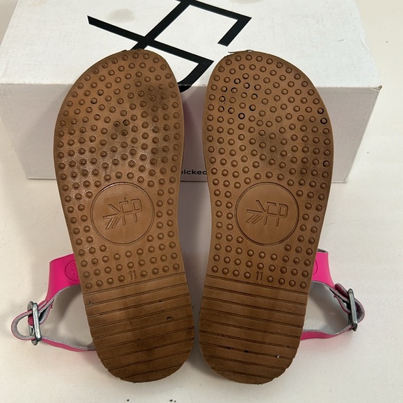 Freshly Picked Pink Fuschia Bayview Sandal FP 11 (US 12.5) - Picture 8 of 10